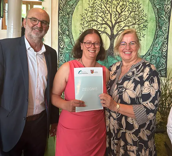 Erfolgreicher Ausbildungsabschluss im MutterHaus „Sonnenstrahl“